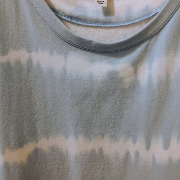 Denim & Co. French Terry Blue Tie-Dye Long Sleeve Sweatshirt- 5X- GUC - Picture 4 of 5